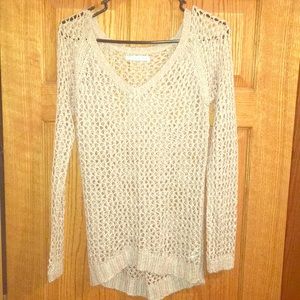 V-neck Tan/sparkles Maurice’s long sleeve shirt.